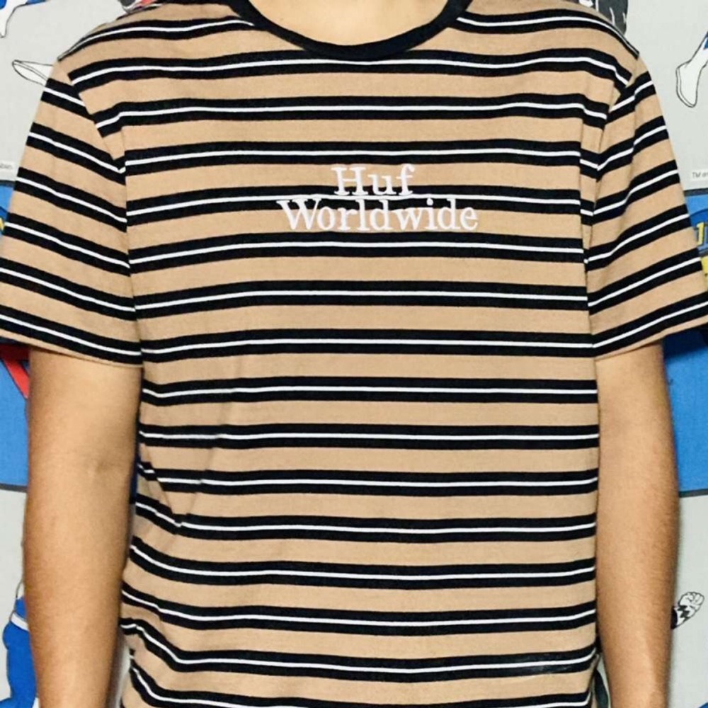 Huf worldwide tee dm me before buying!